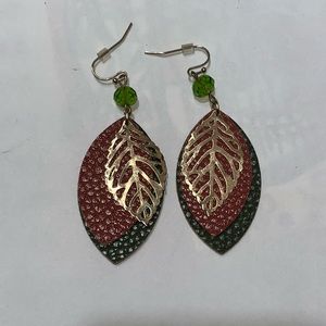 Leaf earrings